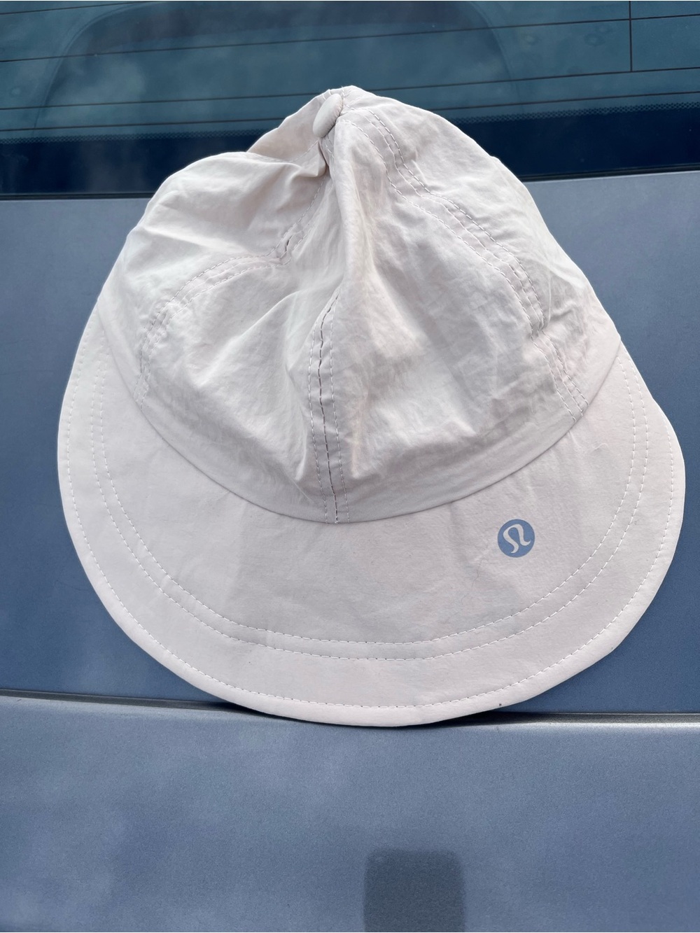 lululemon athletica women’s Sun Hat